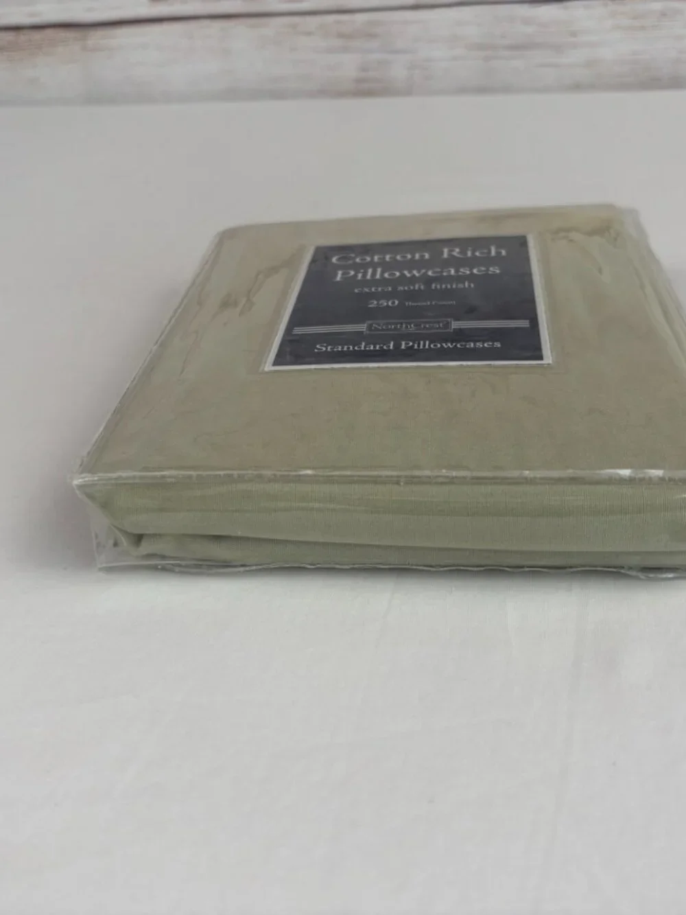 Northcrest Standard Pillowcases Cotton Polyester Green 250 TC